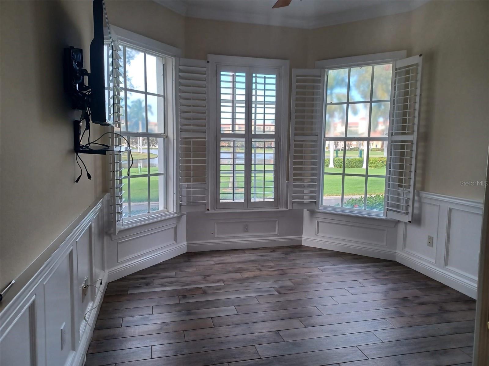 DOLPHIN CAY-PHASE 1 - Residential Lease