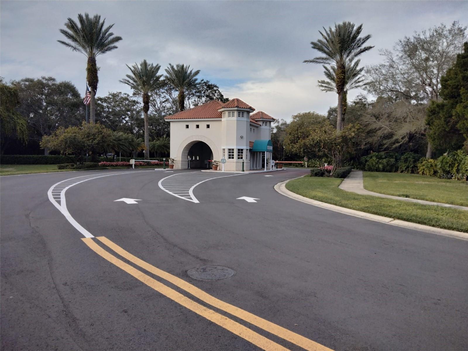 DOLPHIN CAY-PHASE 1 - Residential Lease