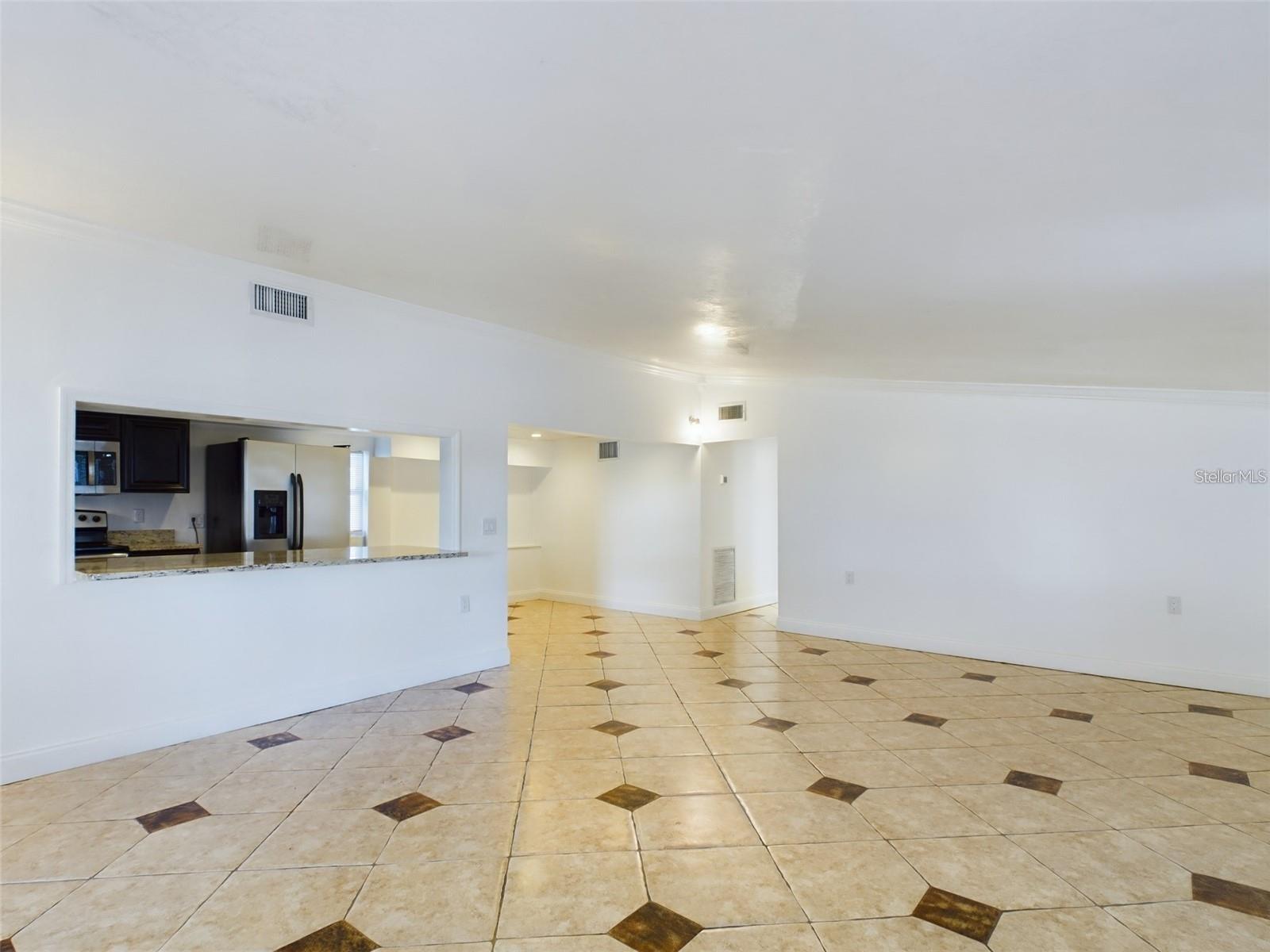 AUBURNDALE HEIGHTS - Residential