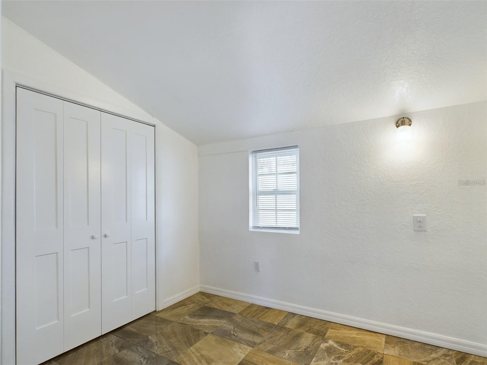 AUBURNDALE HEIGHTS - Residential