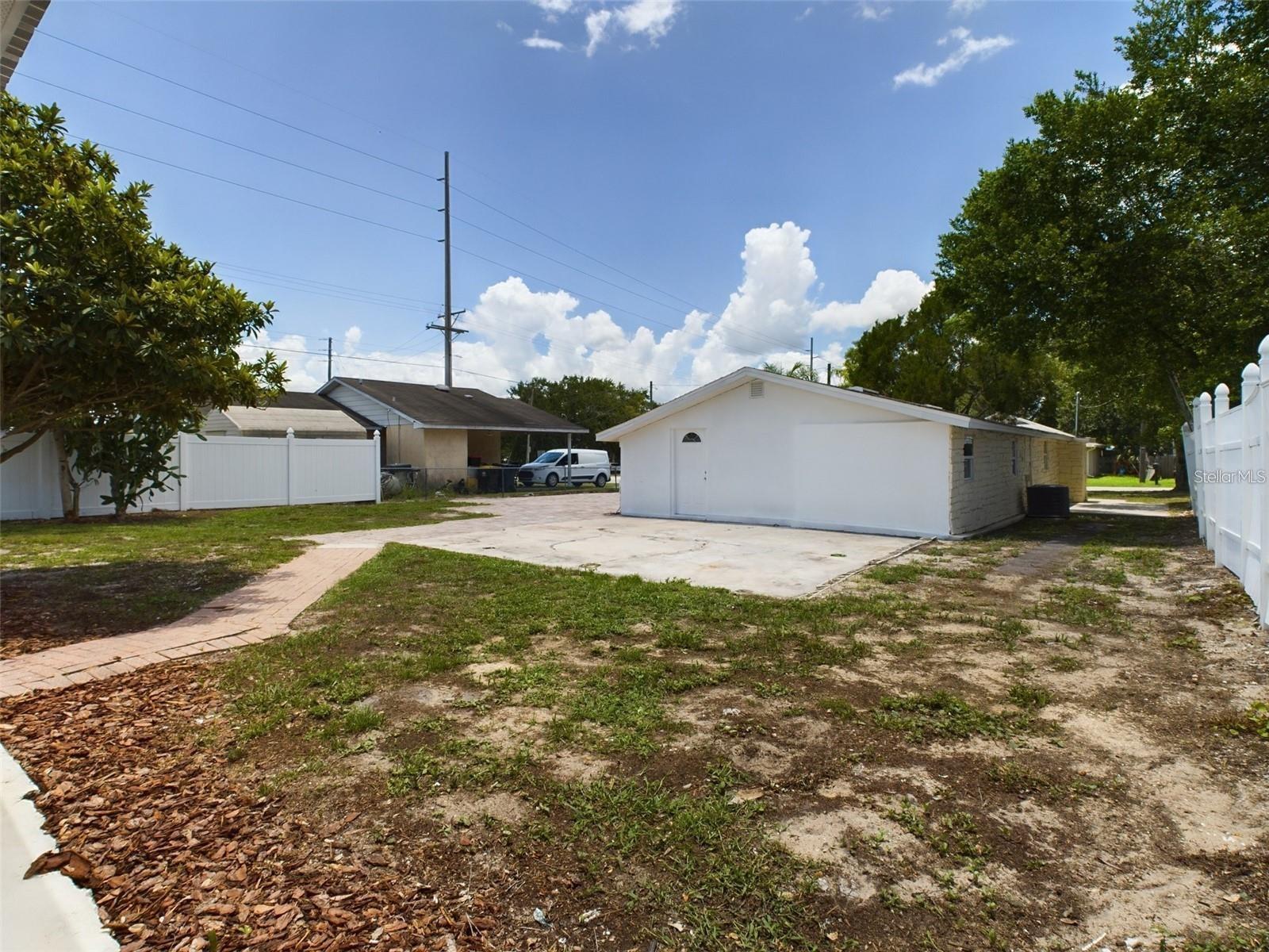 AUBURNDALE HEIGHTS - Residential