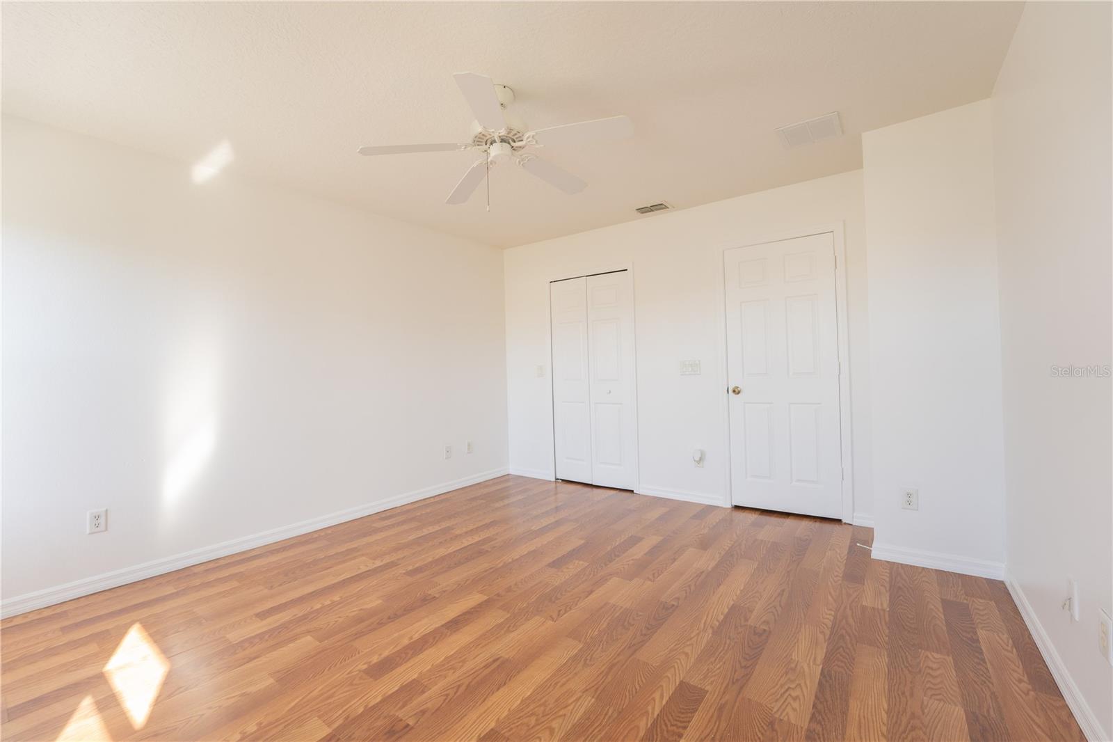 FIESTA KEY - Residential