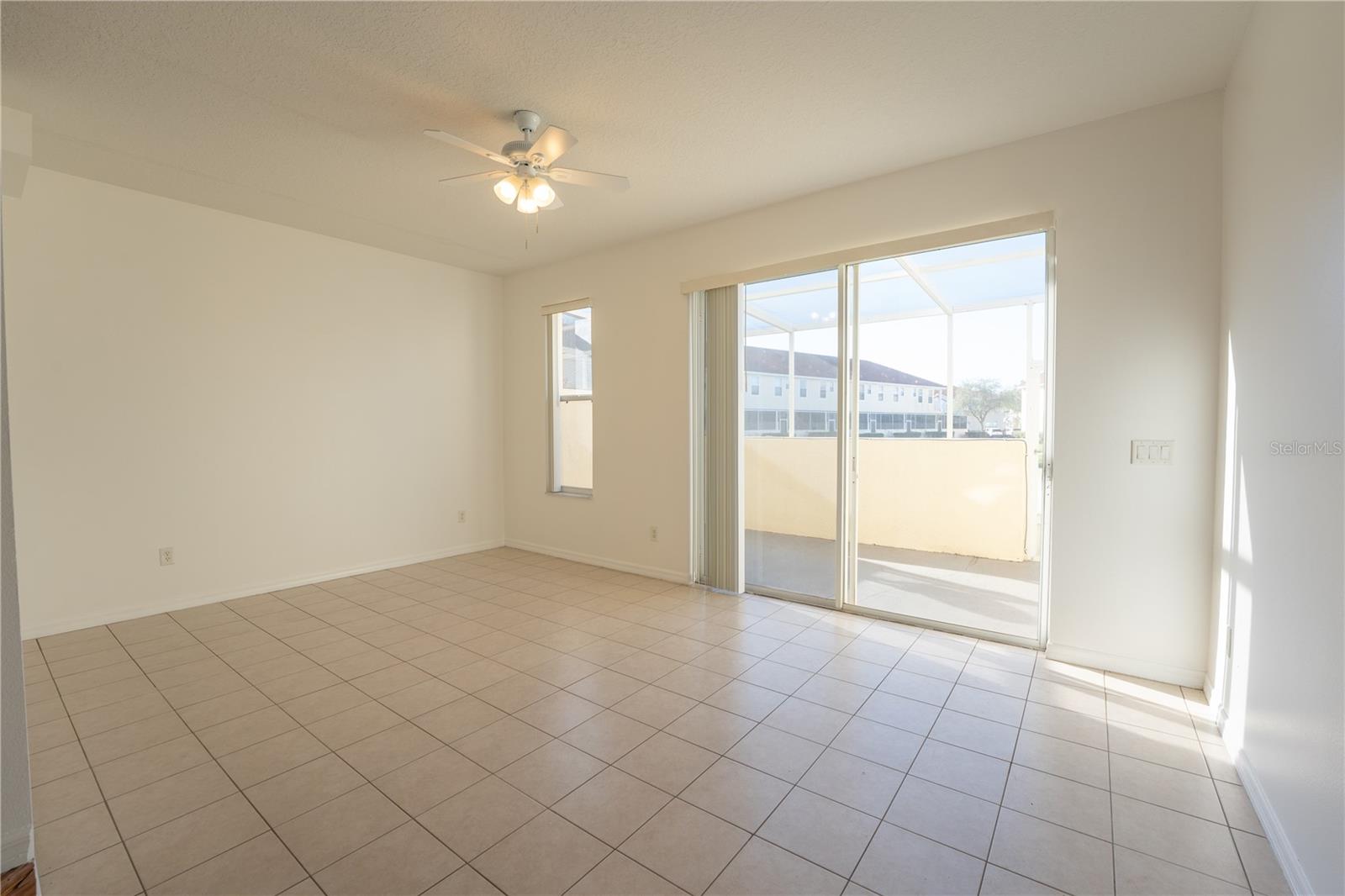 FIESTA KEY - Residential