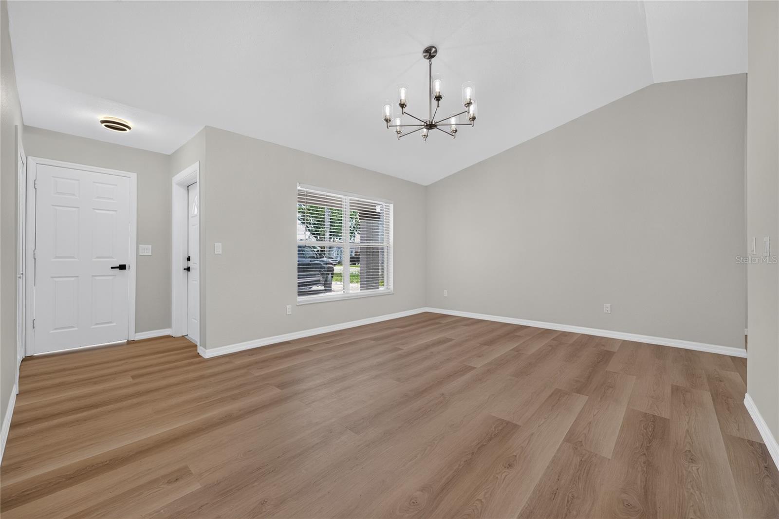 WEATHERSFIELD 2ND ADD - Residential