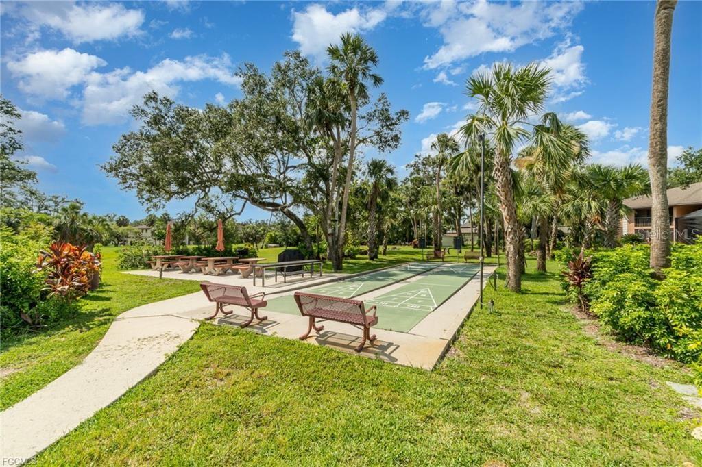 OAK FORREST - Residential