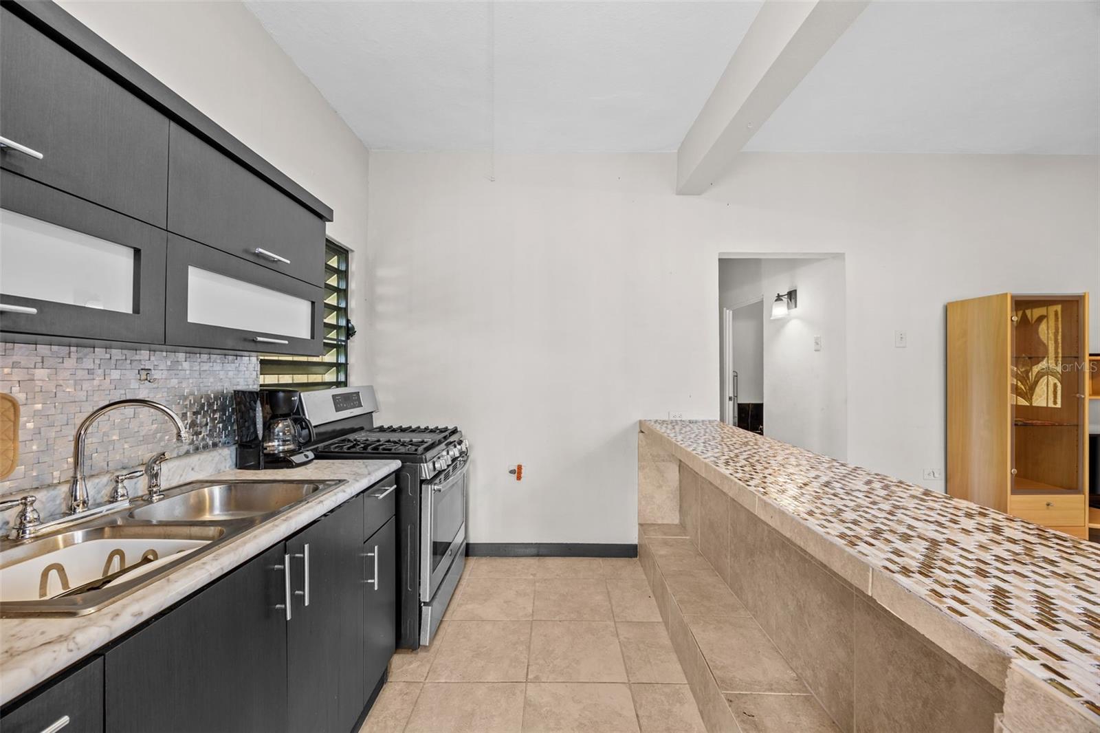 BO RIO HONDO SOLAR 6, PR, PUERTO RICO,00680 - Residential