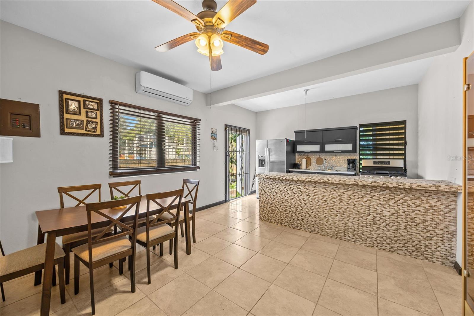 BO RIO HONDO SOLAR 6, PR, PUERTO RICO,00680 - Residential