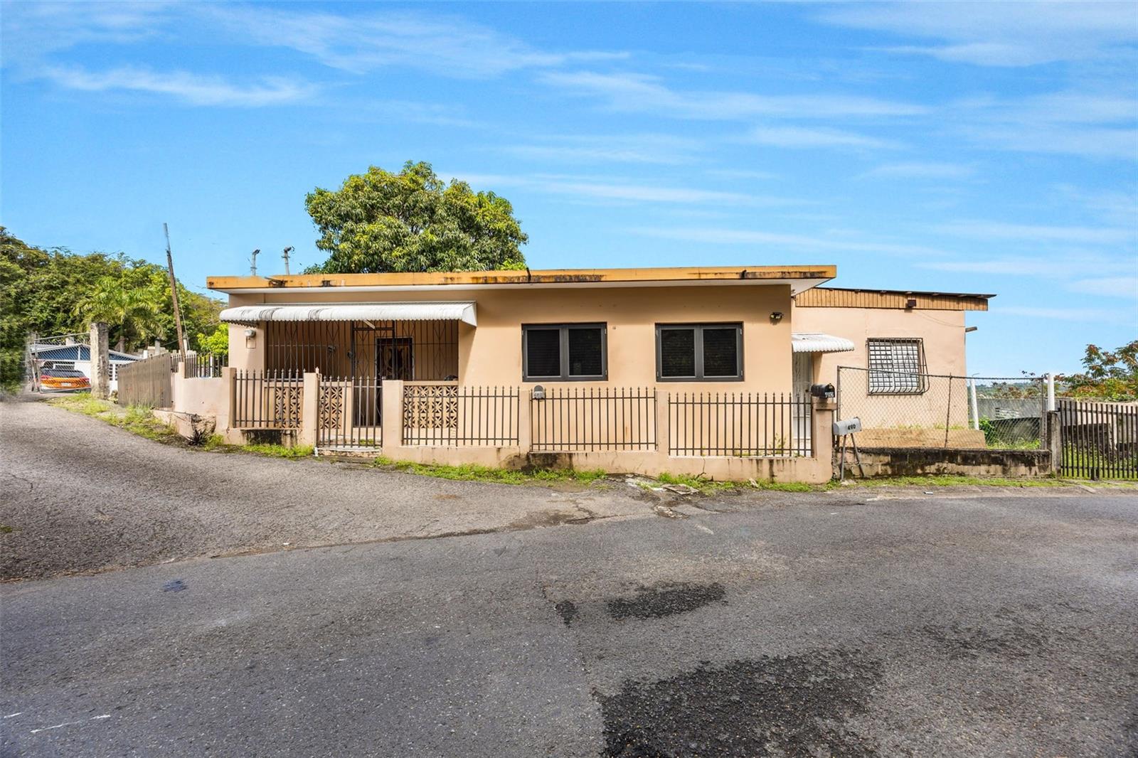BO RIO HONDO SOLAR 6, PR, PUERTO RICO,00680 - Residential