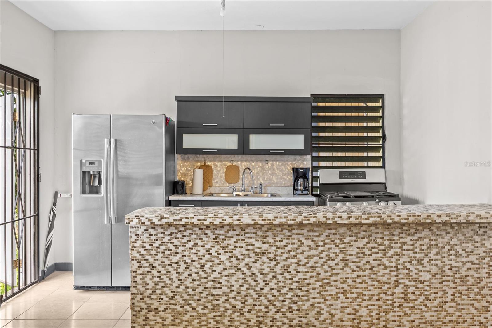 BO RIO HONDO SOLAR 6, PR, PUERTO RICO,00680 - Residential