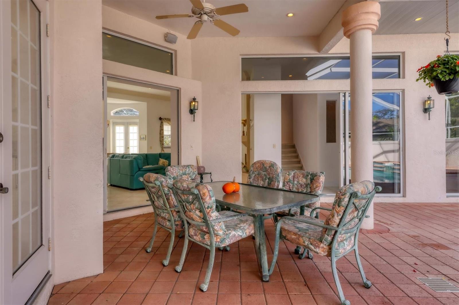 SIESTA COVE SUB - Residential