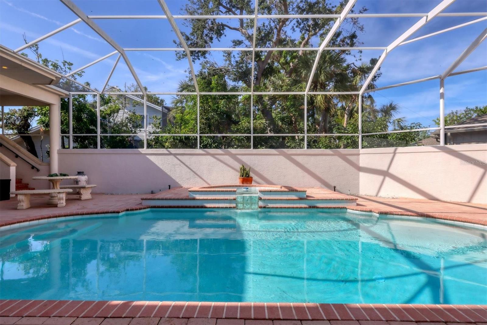 SIESTA COVE SUB - Residential