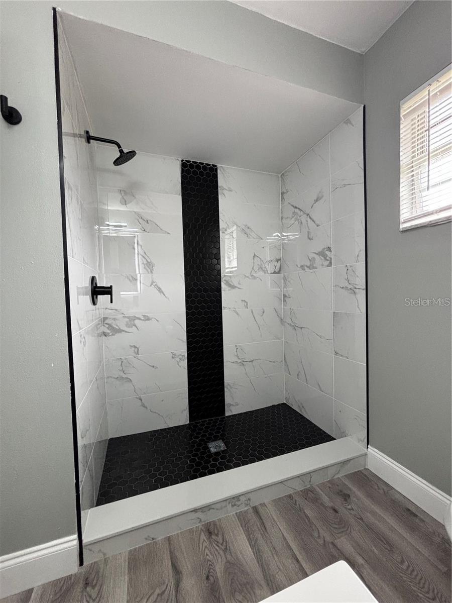 BVL UNIT 2 - Residential Lease