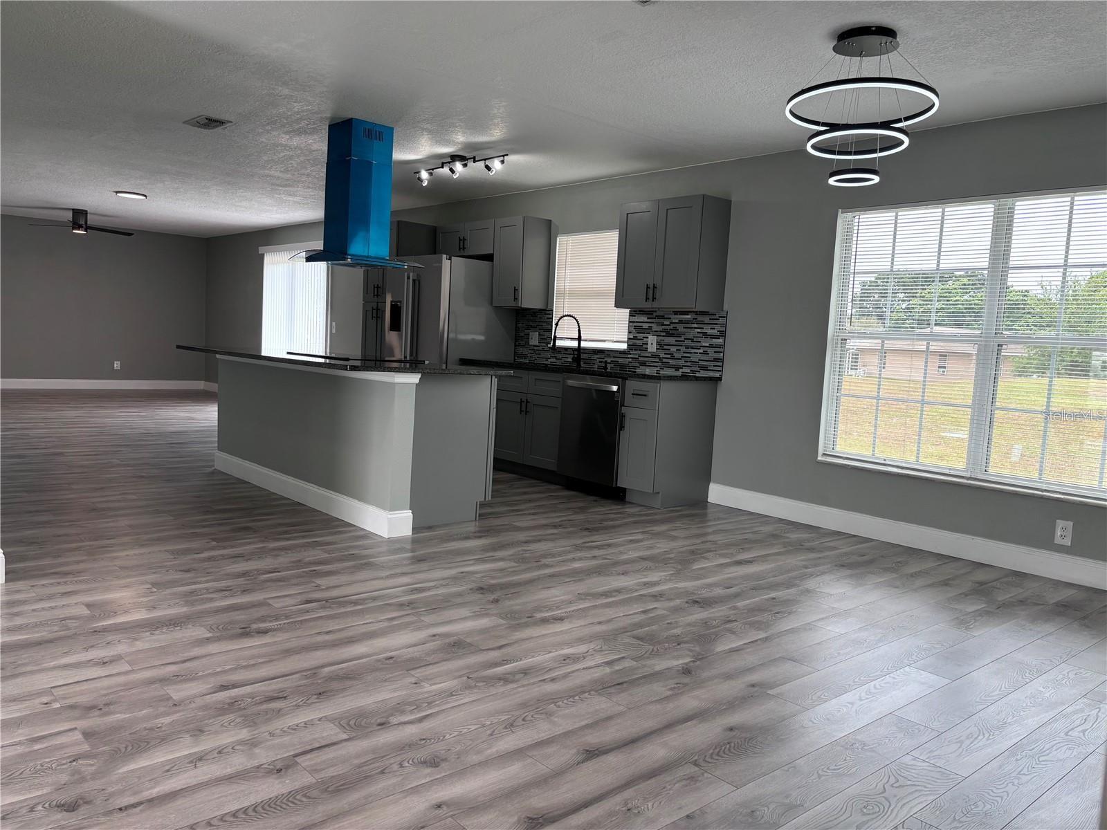 BVL UNIT 2 - Residential Lease