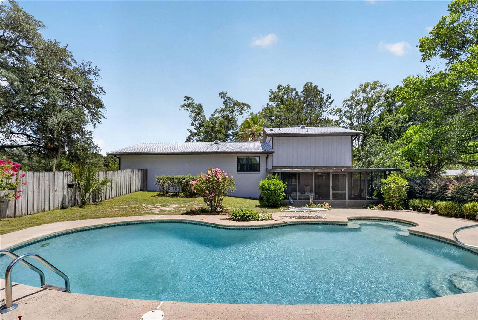 BUFFINGTON ACRES - Residential