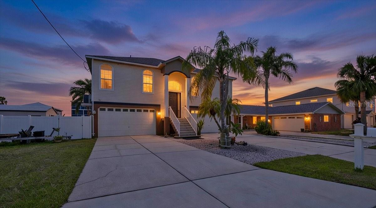 HERNANDO BEACH - Residential