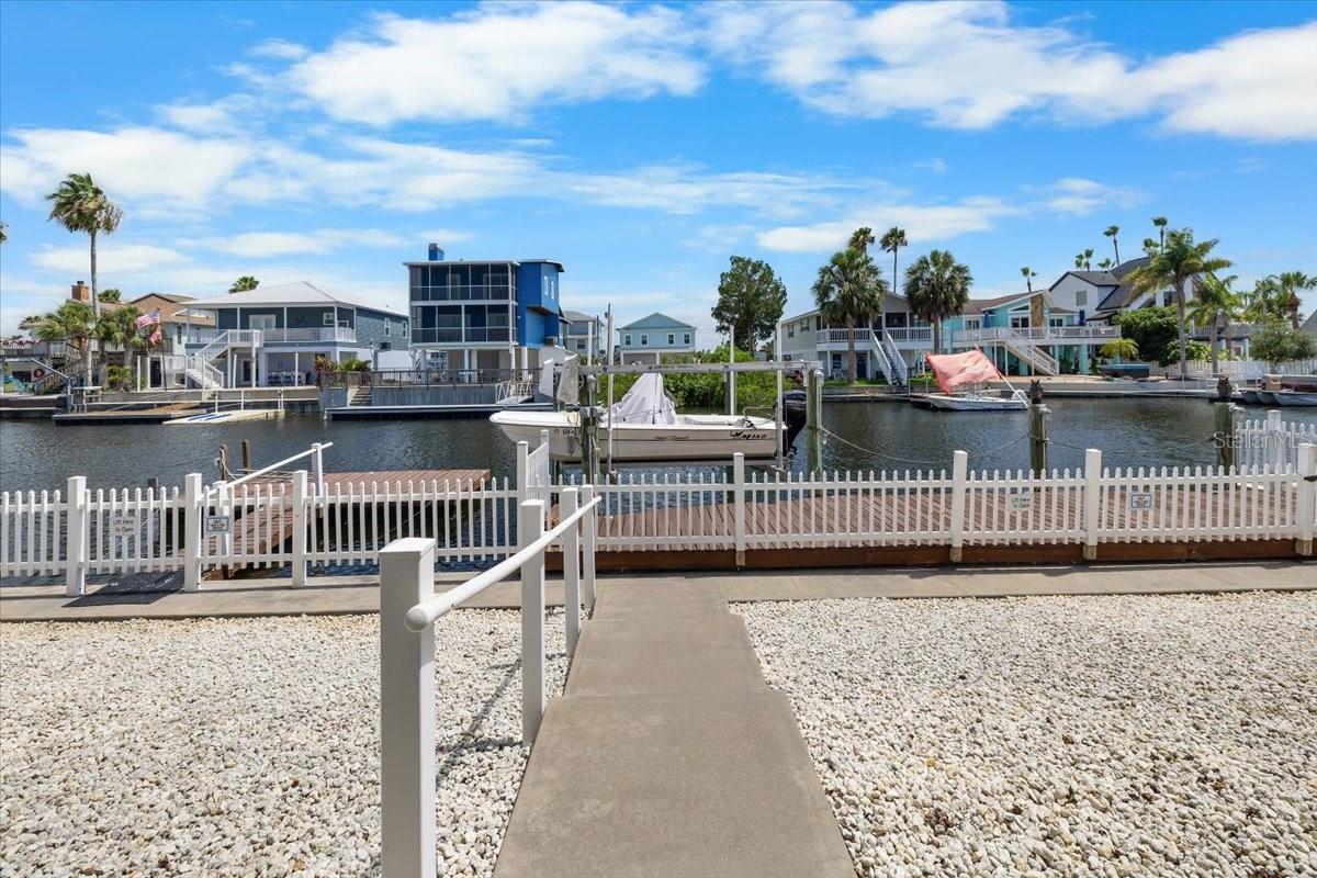 HERNANDO BEACH - Residential