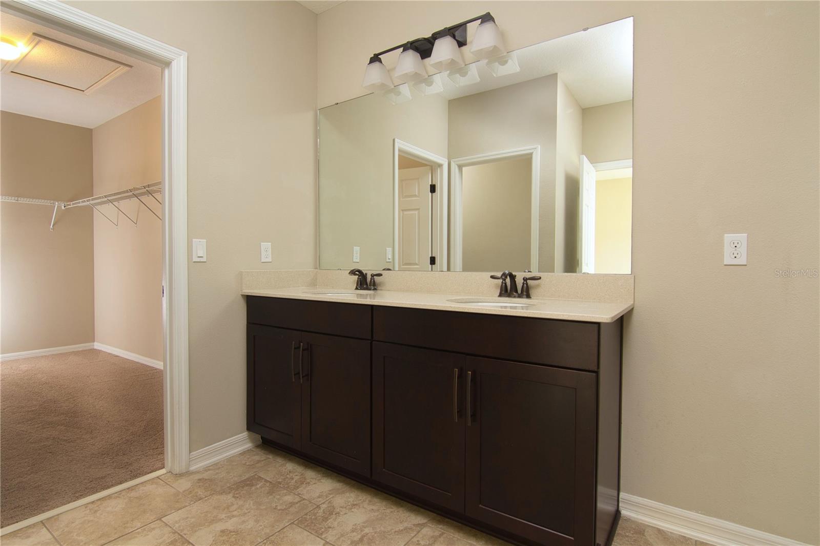 HICKORY HAMMOCK - Residential Lease