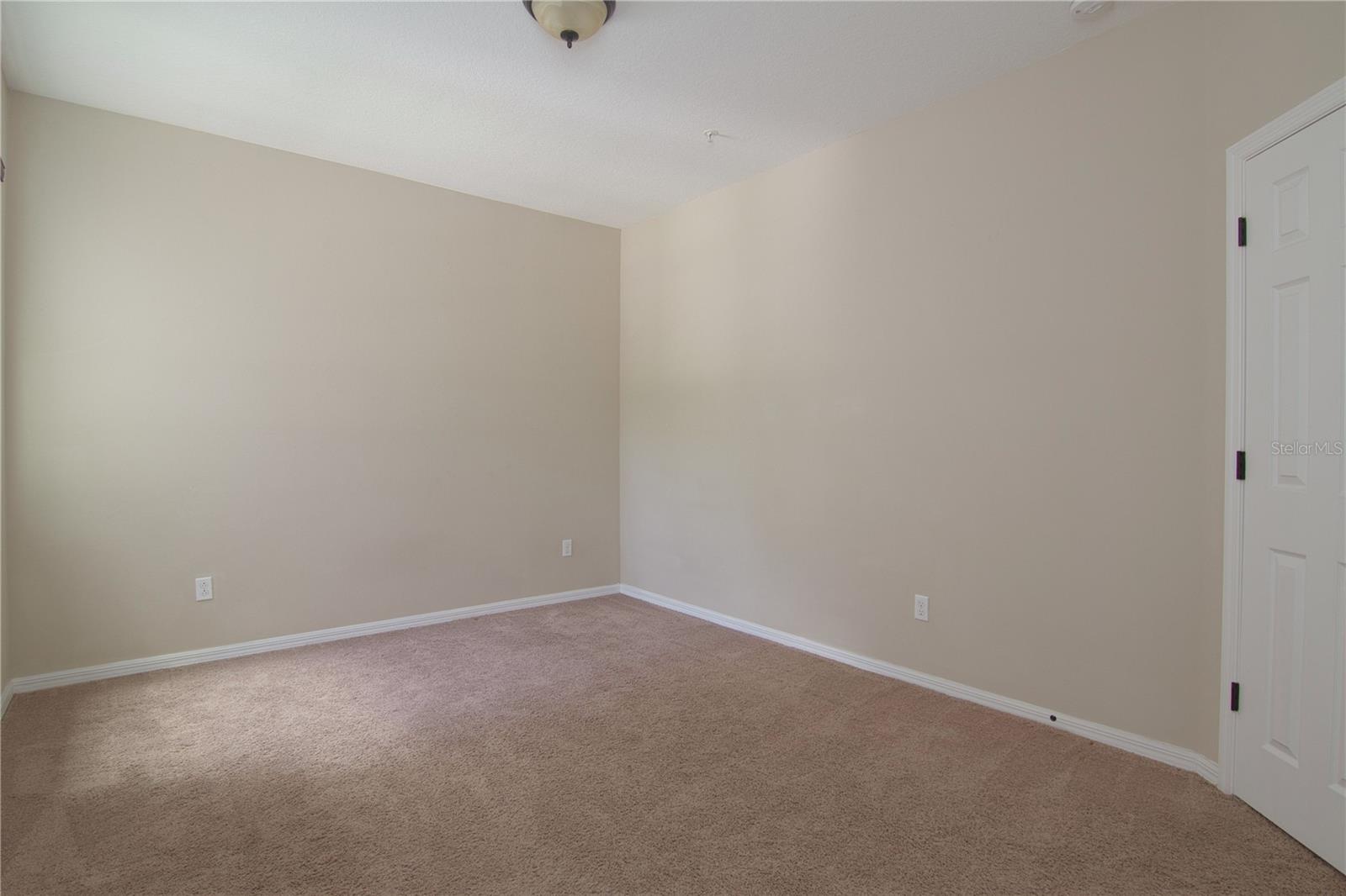HICKORY HAMMOCK - Residential Lease
