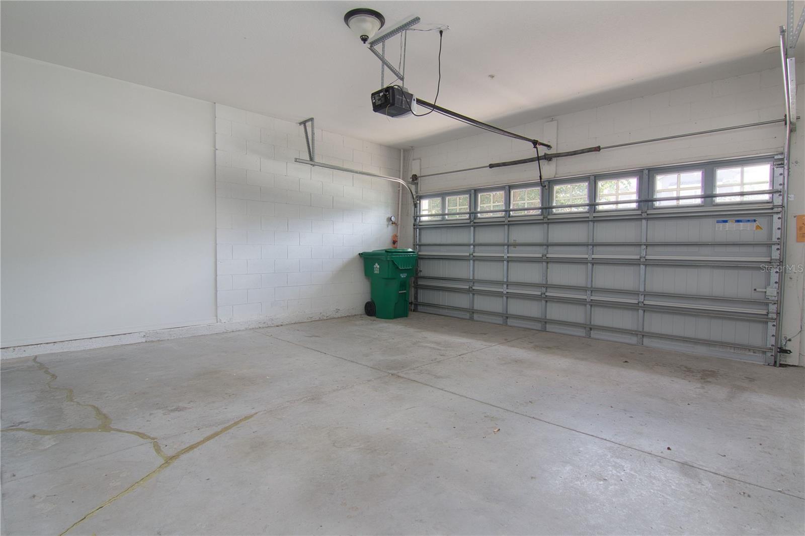HICKORY HAMMOCK - Residential Lease