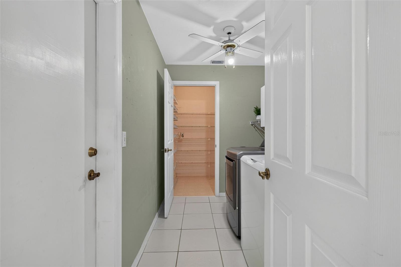 WOODLAKE - Residential