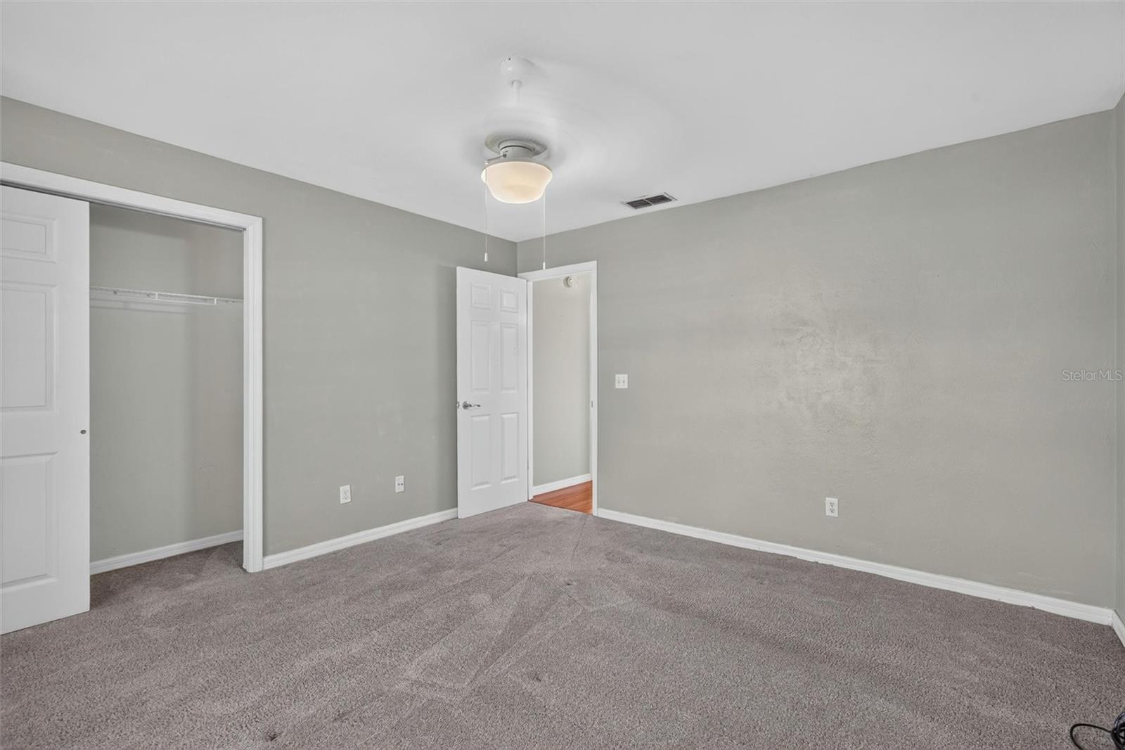 WOODLAKE - Residential