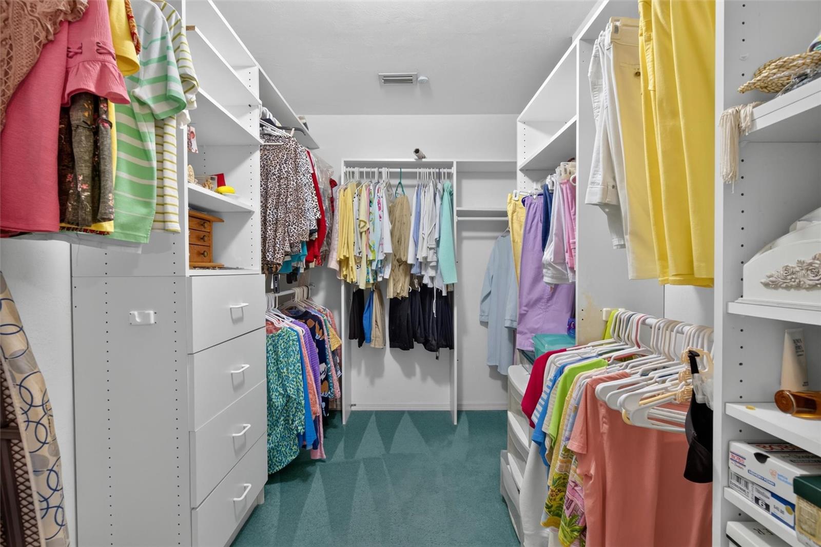 WOODLAKE - Residential