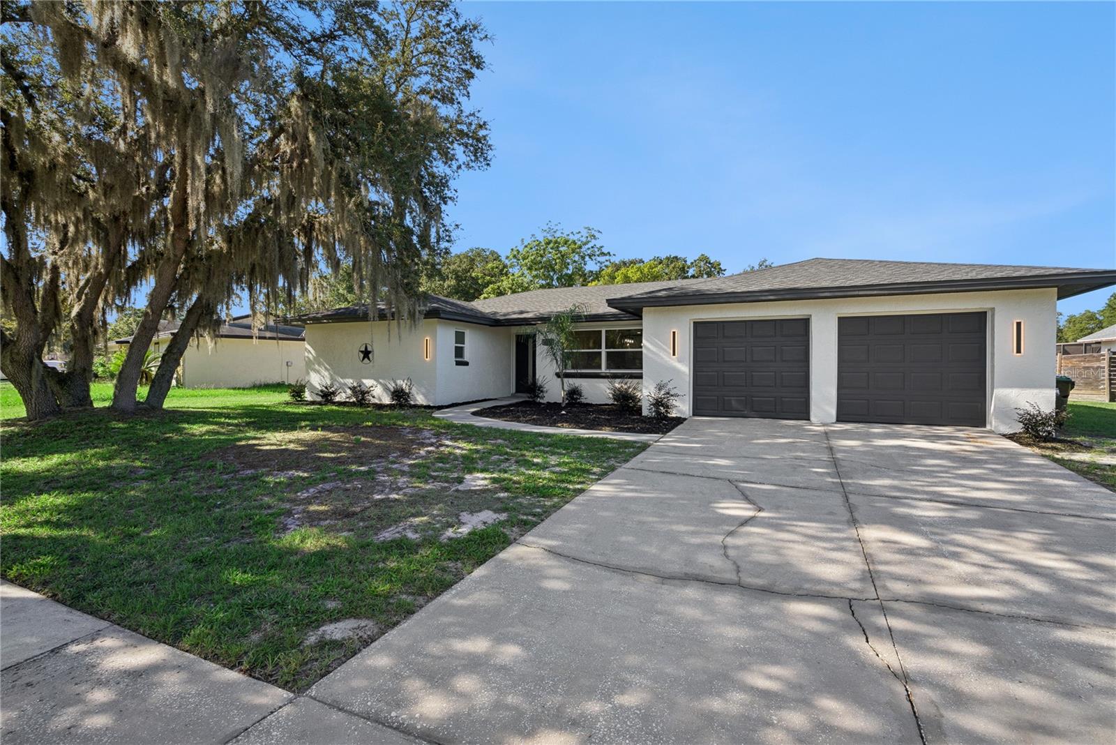 SAND LAKE HILLS SEC 03 - Residential