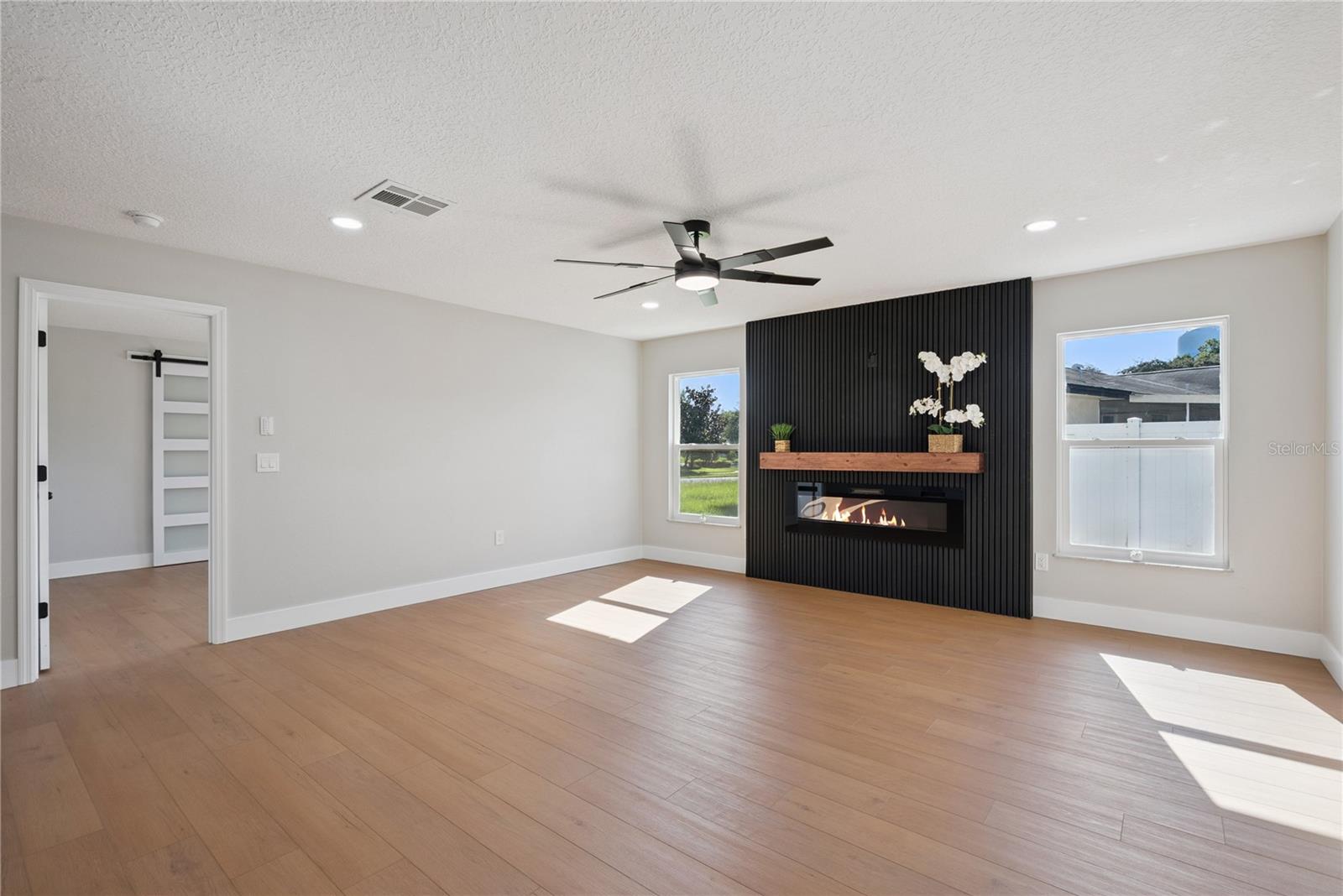 SAND LAKE HILLS SEC 03 - Residential