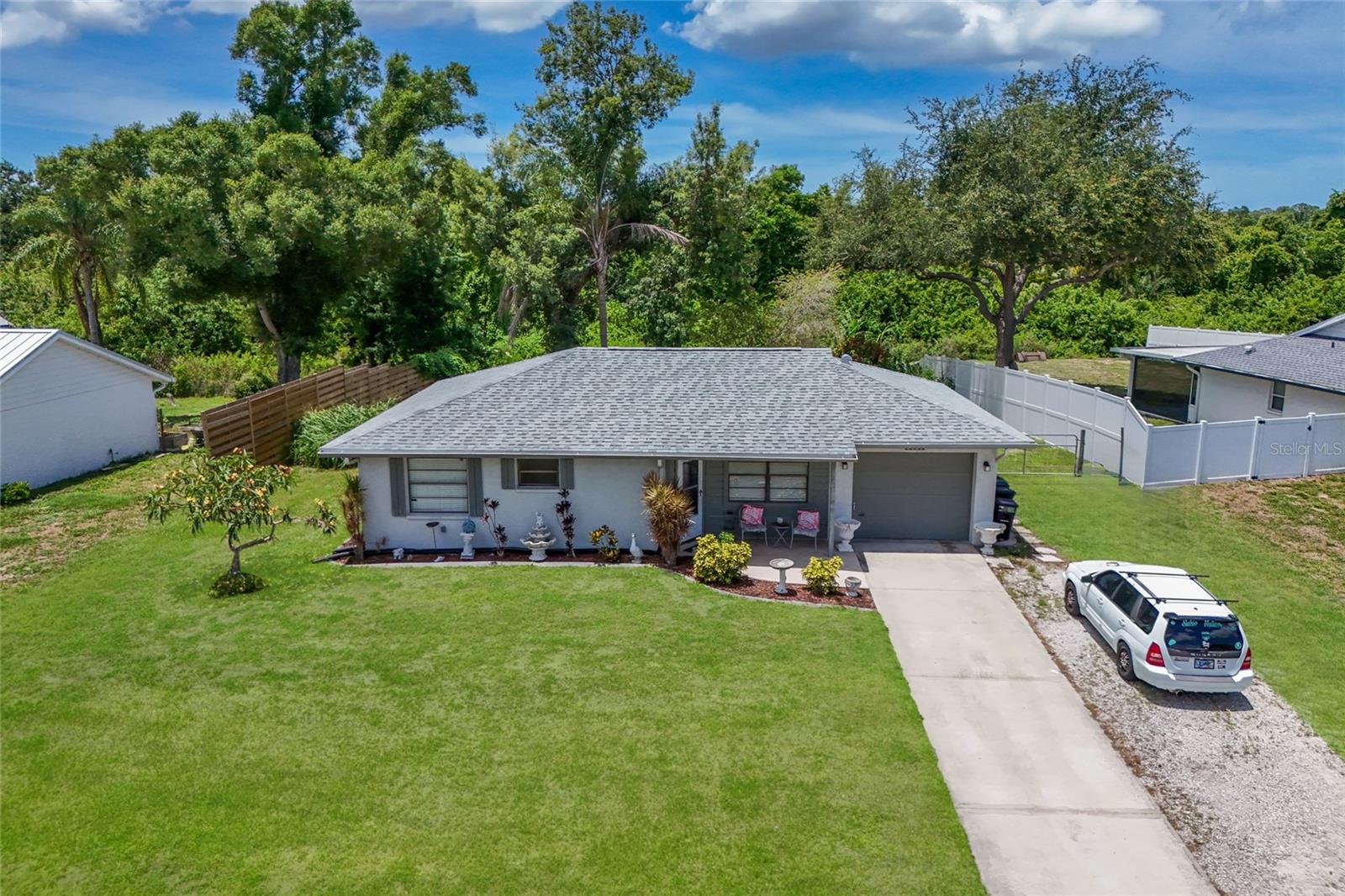 CEDAR HOLLOW - Residential