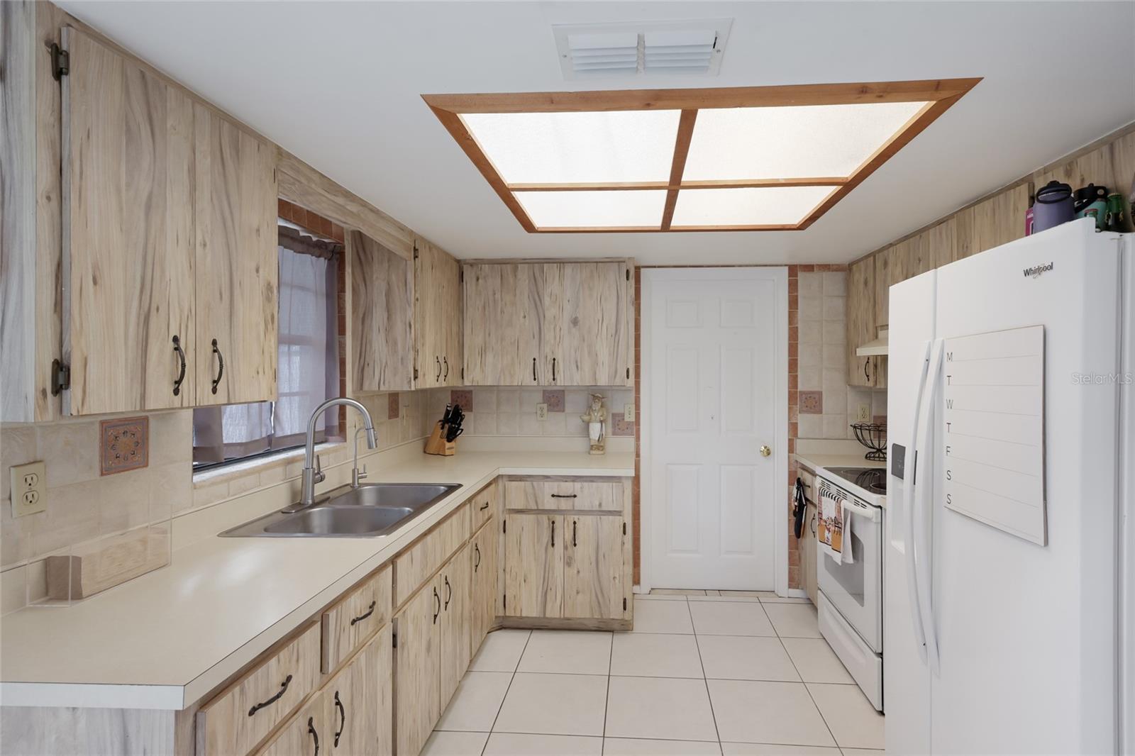 CEDAR HOLLOW - Residential