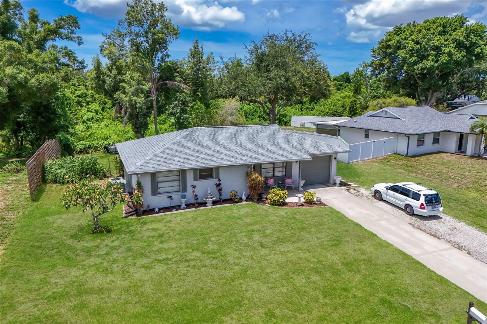 CEDAR HOLLOW - Residential