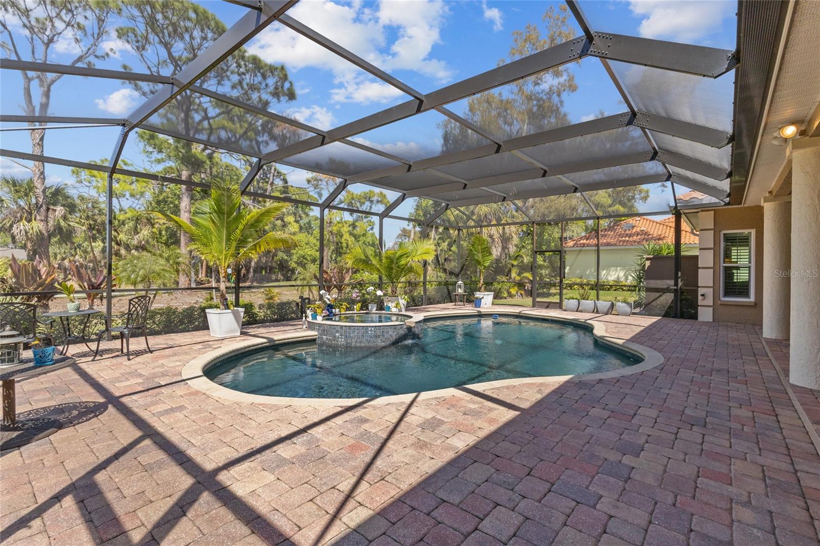 PRESTANCIA - Residential
