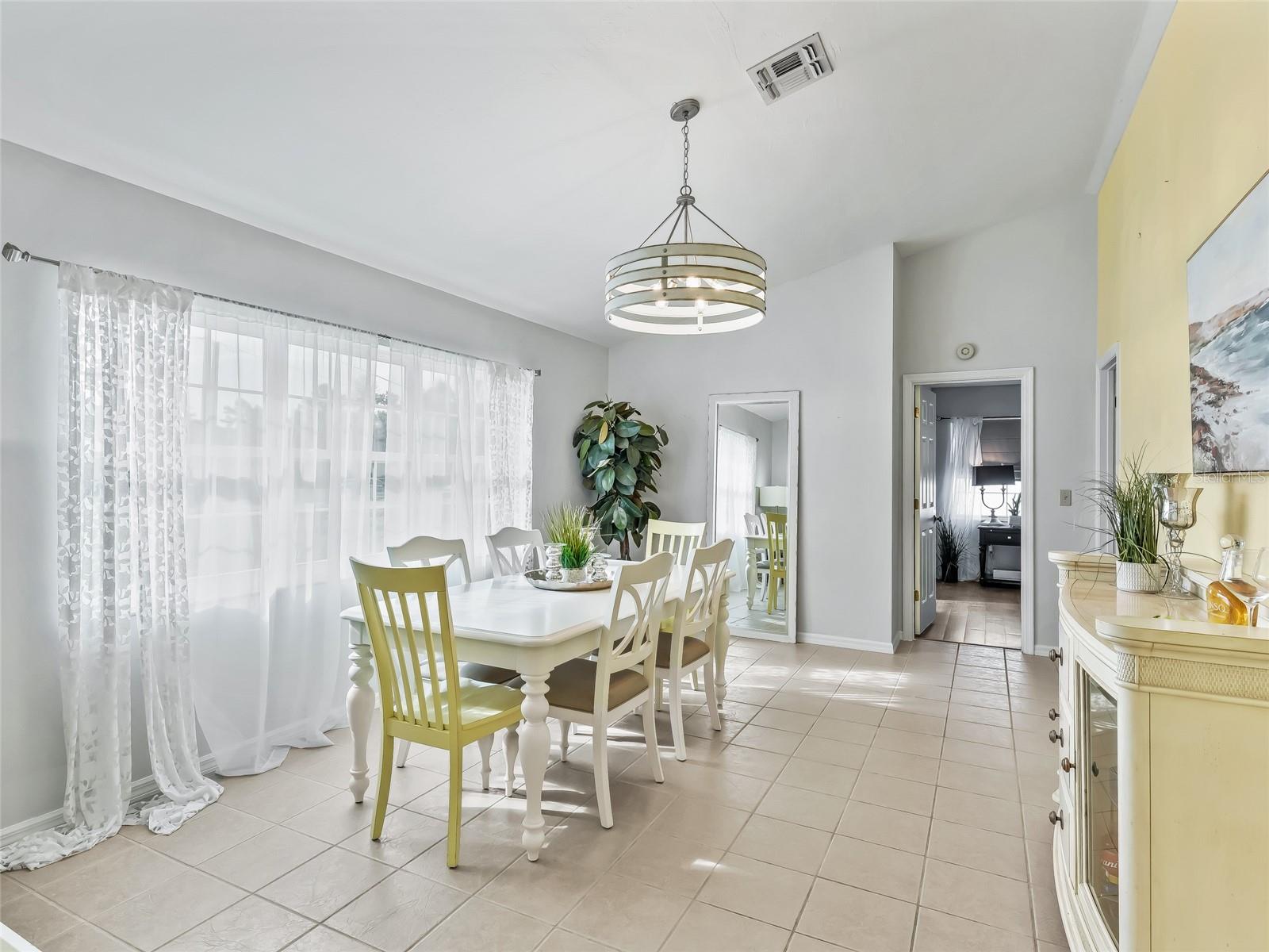 KINGSLAND COUNTRY ESTATE - Residential