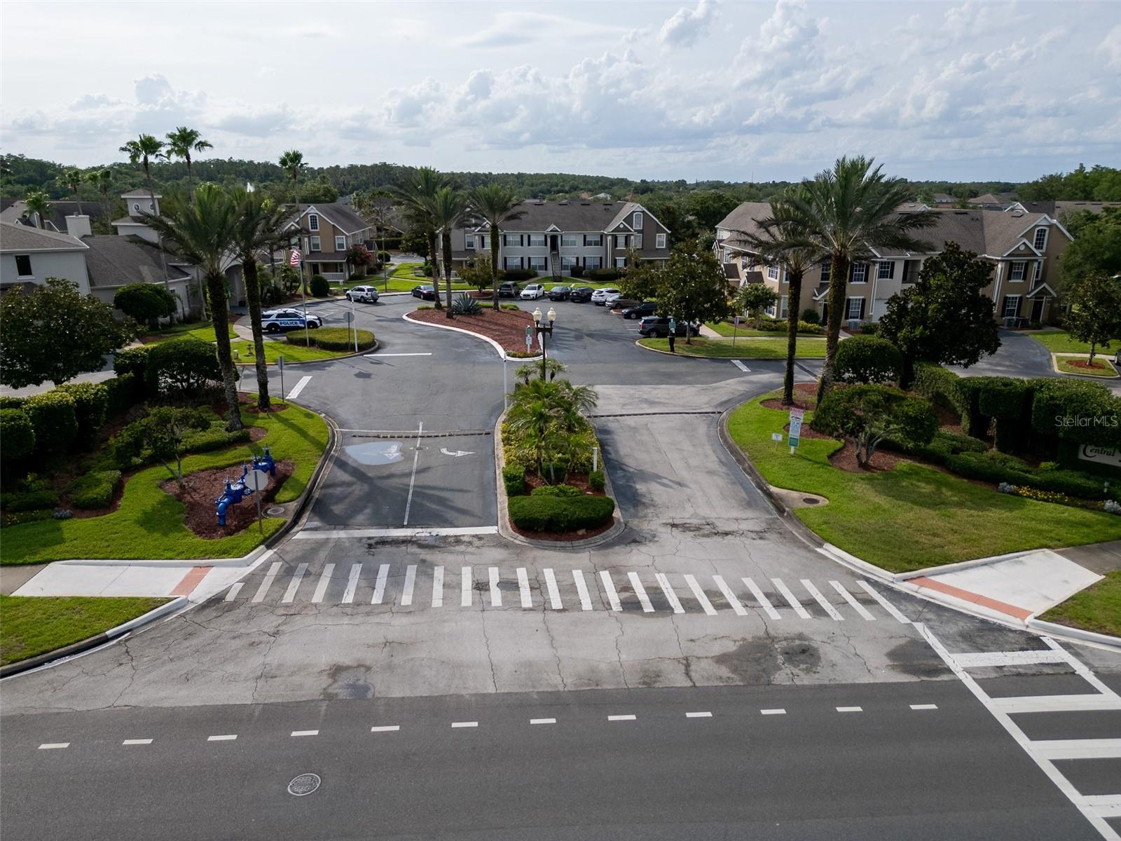 CENTRAL PK/LEE VISTA - Residential Lease
