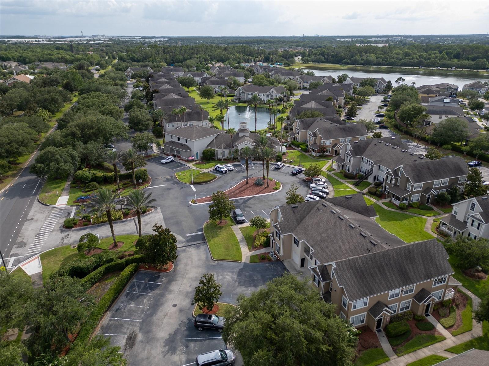 CENTRAL PK/LEE VISTA - Residential Lease