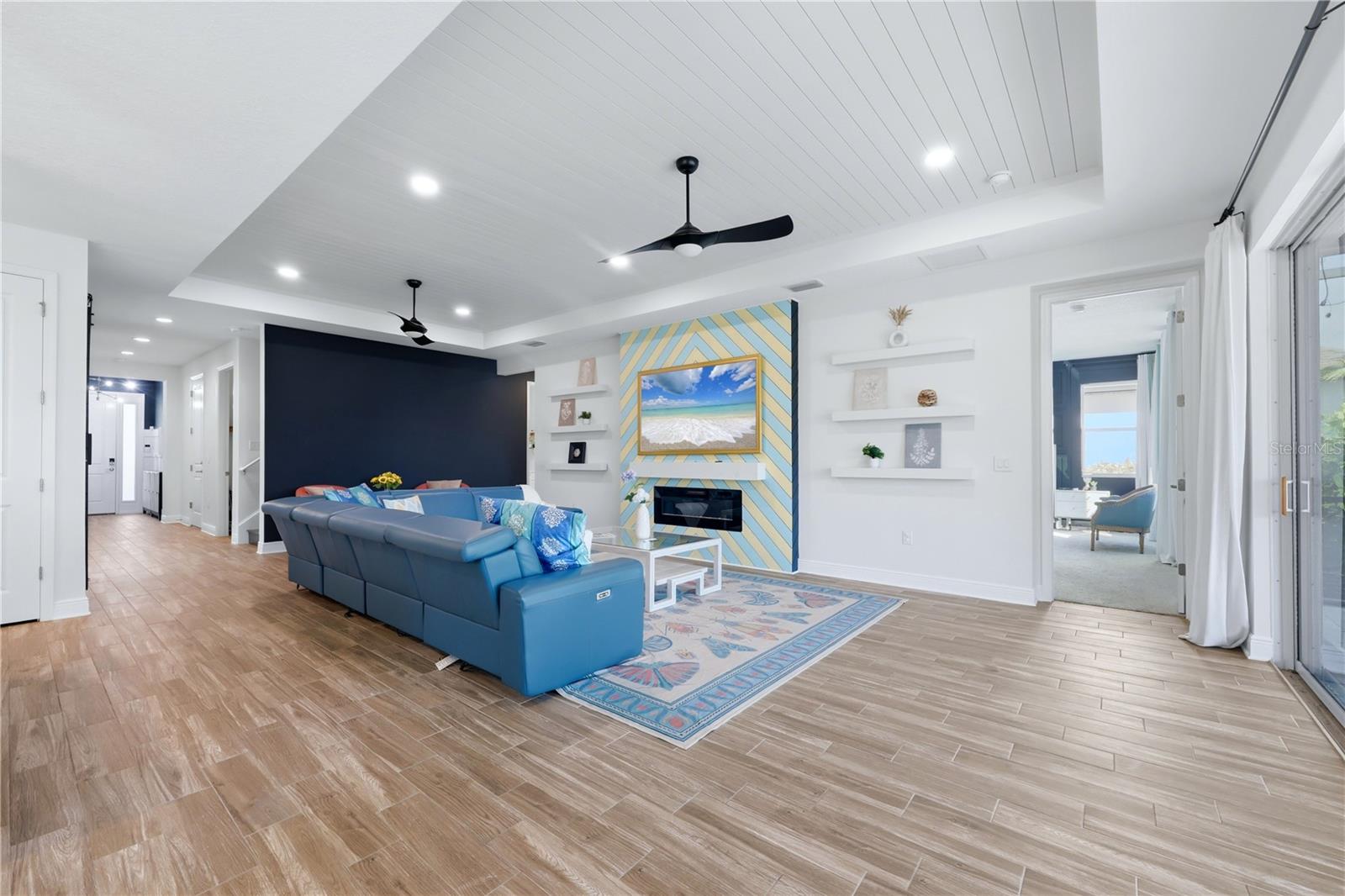 PROMENADE ESTATES PH I - Residential