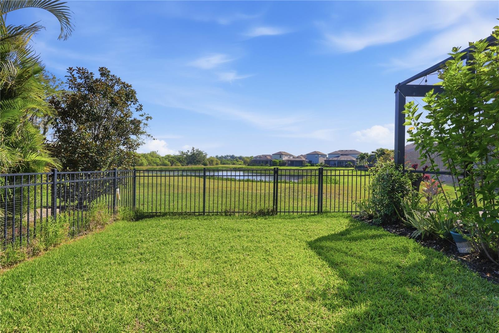 PROMENADE ESTATES PH I - Residential