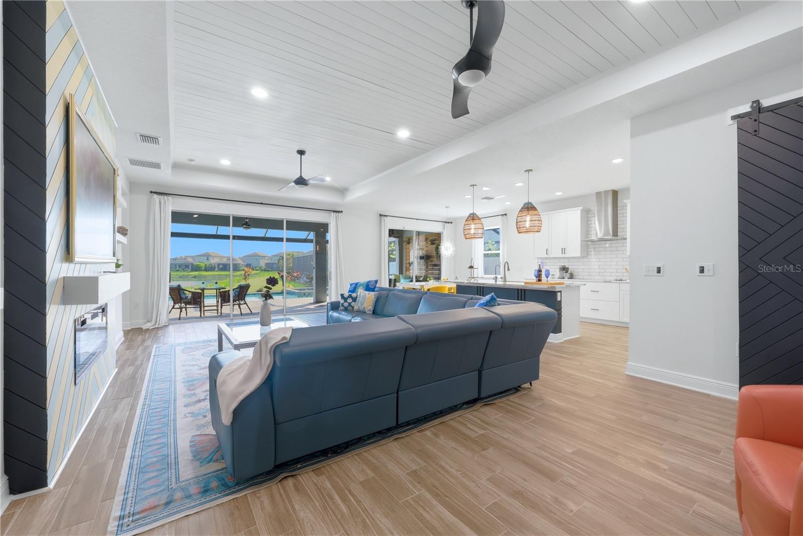 PROMENADE ESTATES PH I - Residential