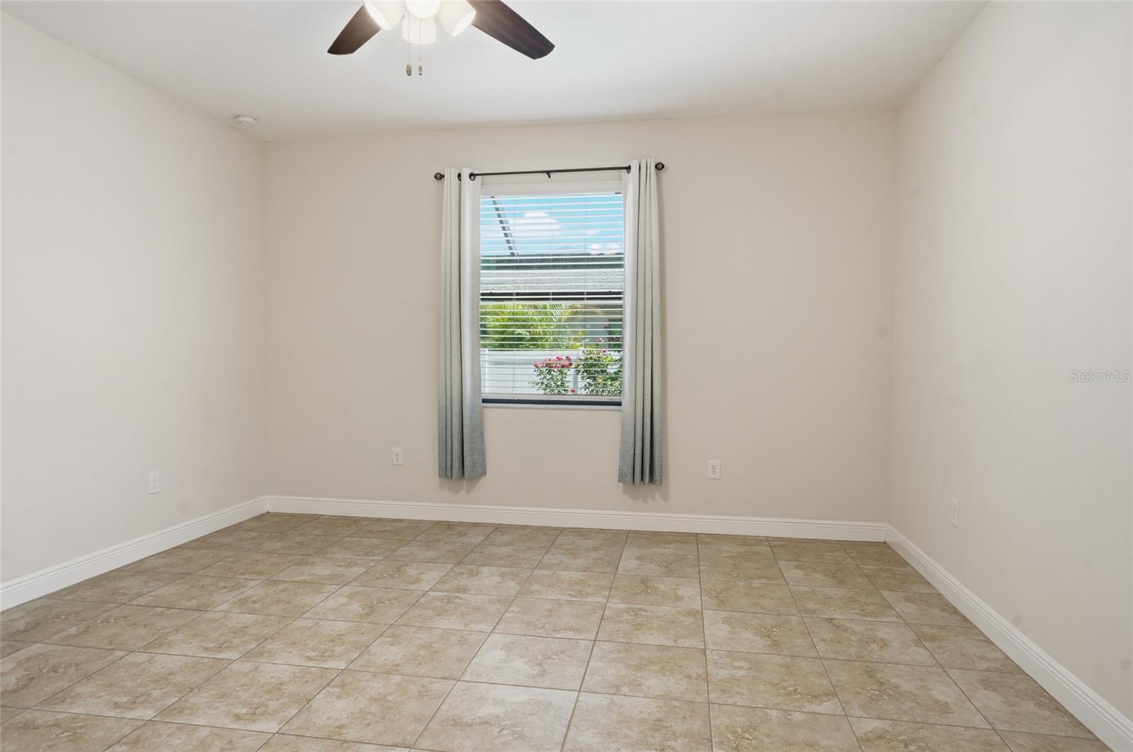ROSE HAVEN PH 1 - Residential
