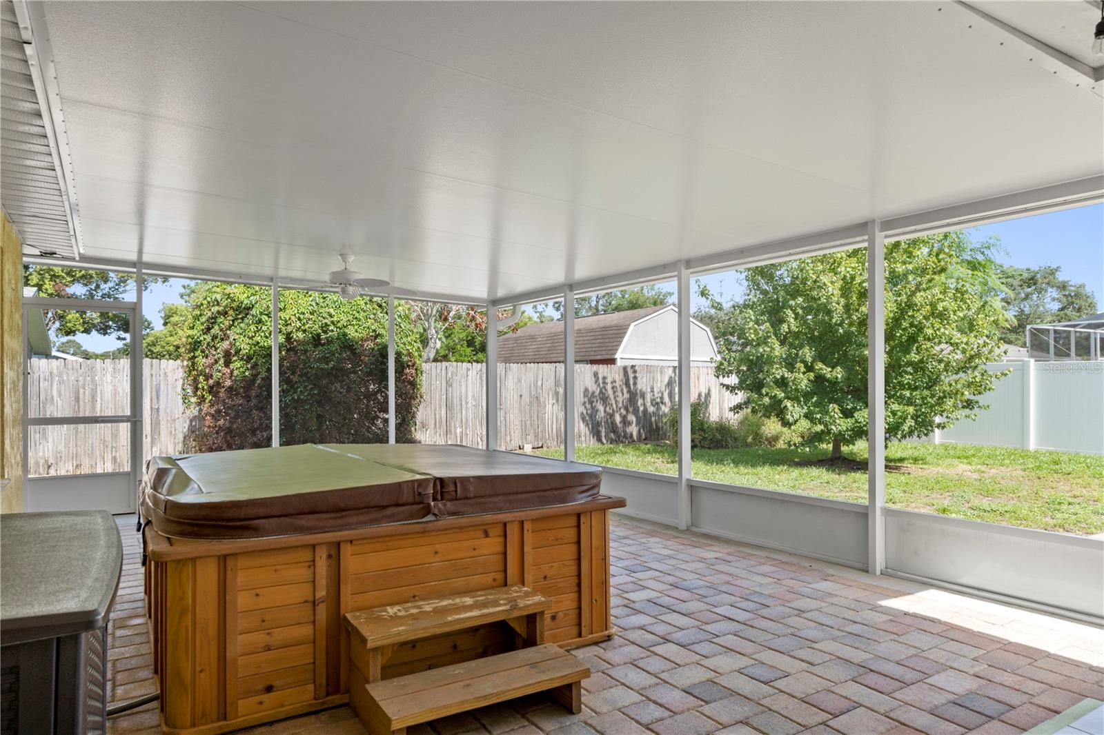 SPRING HILL - Residential