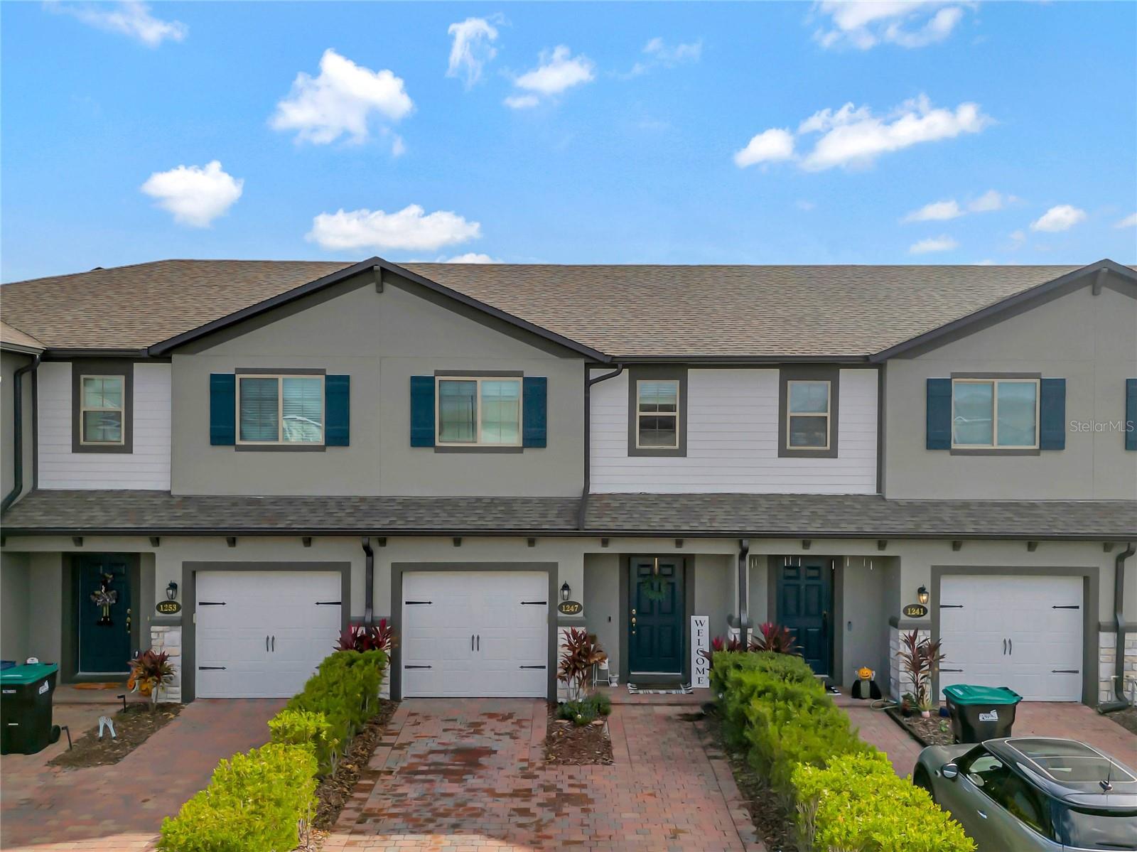 TOWNS/AVALON RDG - Residential