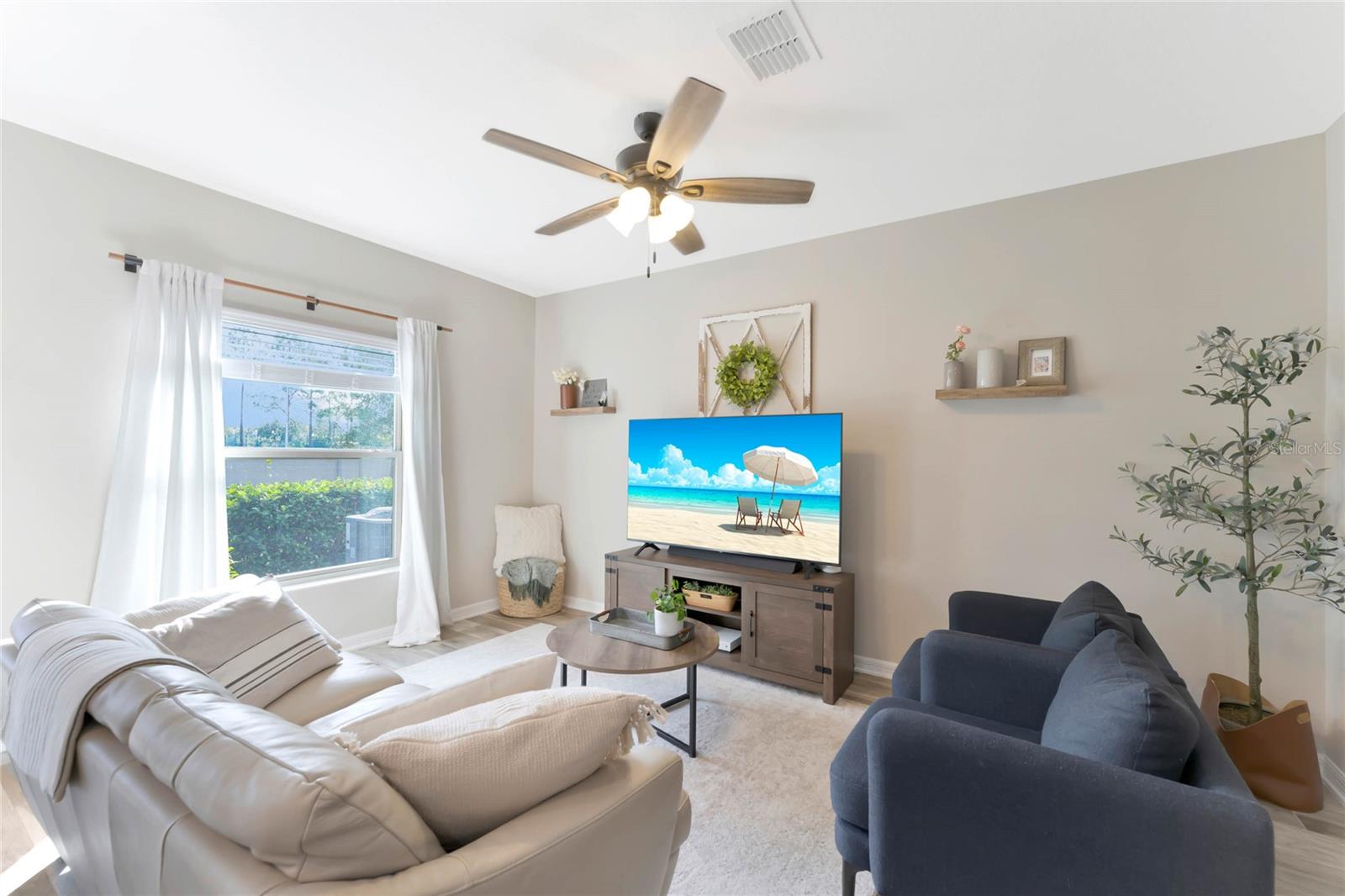 TOWNS/AVALON RDG - Residential