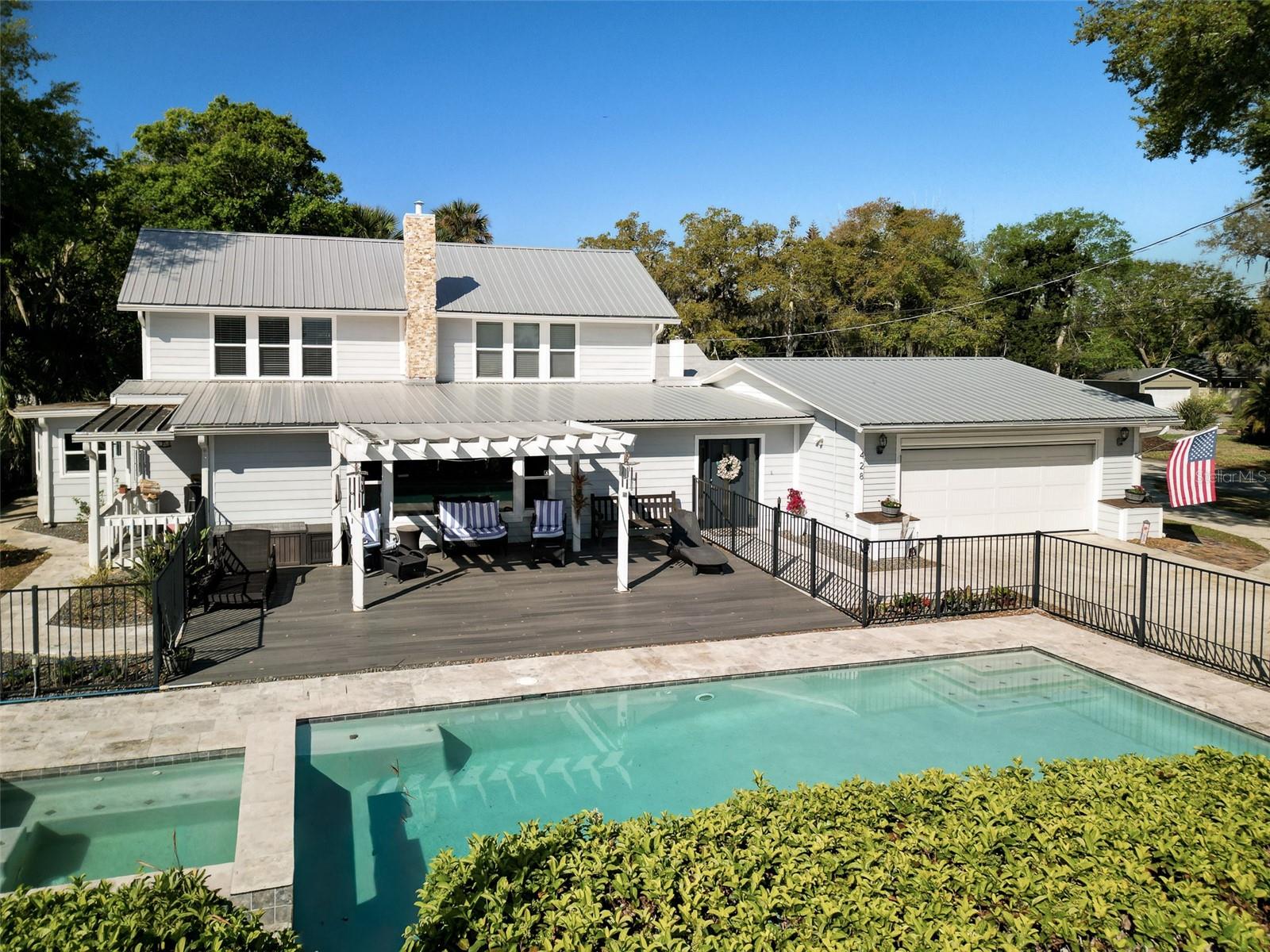 YELKCA TERRACE - Residential