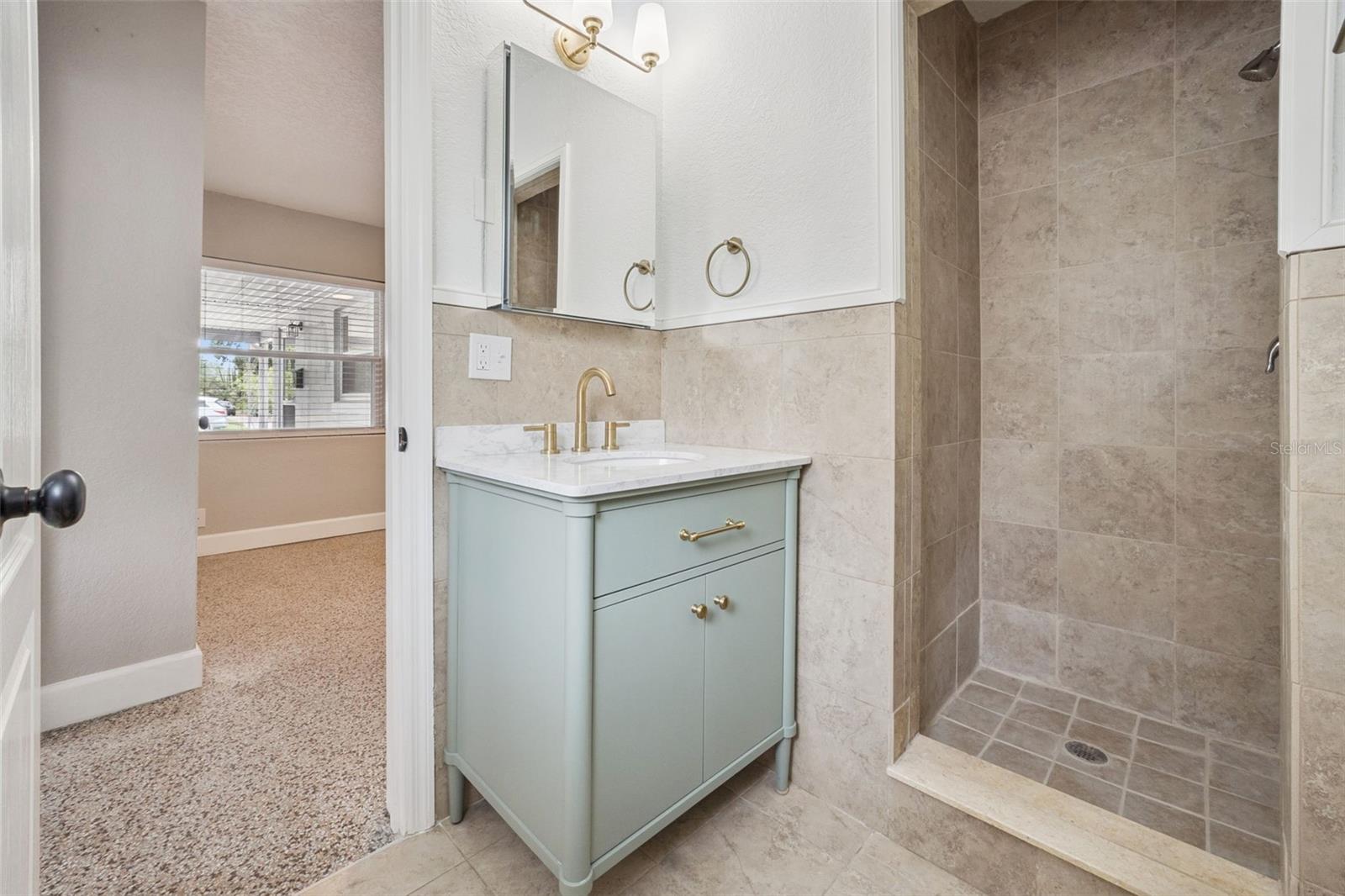 HILLCREST HEIGHTS 2ND ADD - Residential Income