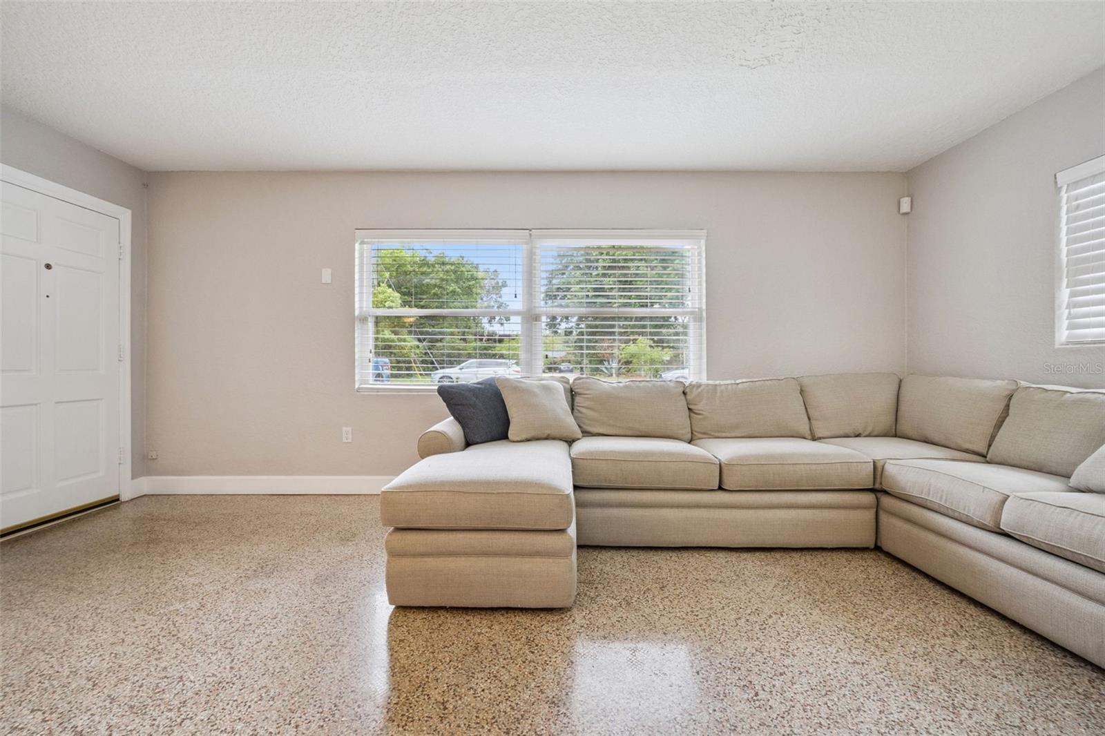 HILLCREST HEIGHTS 2ND ADD - Residential Income