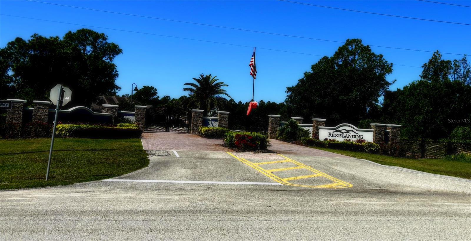 RIDGE LANDING - Land