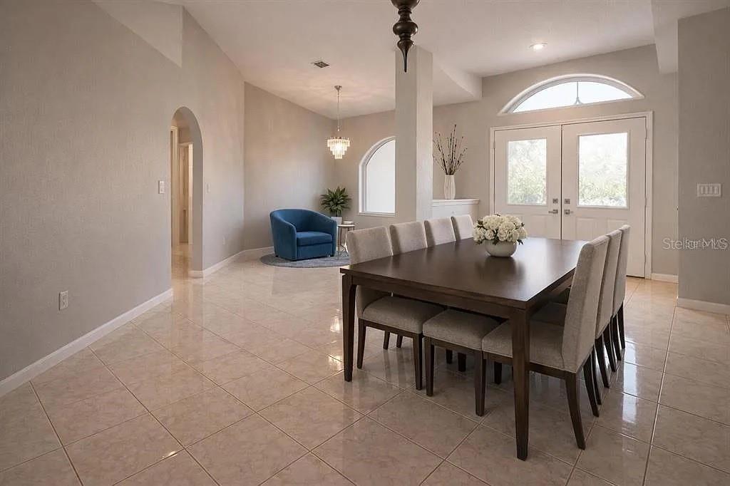 CARRIAGE HILL - Residential