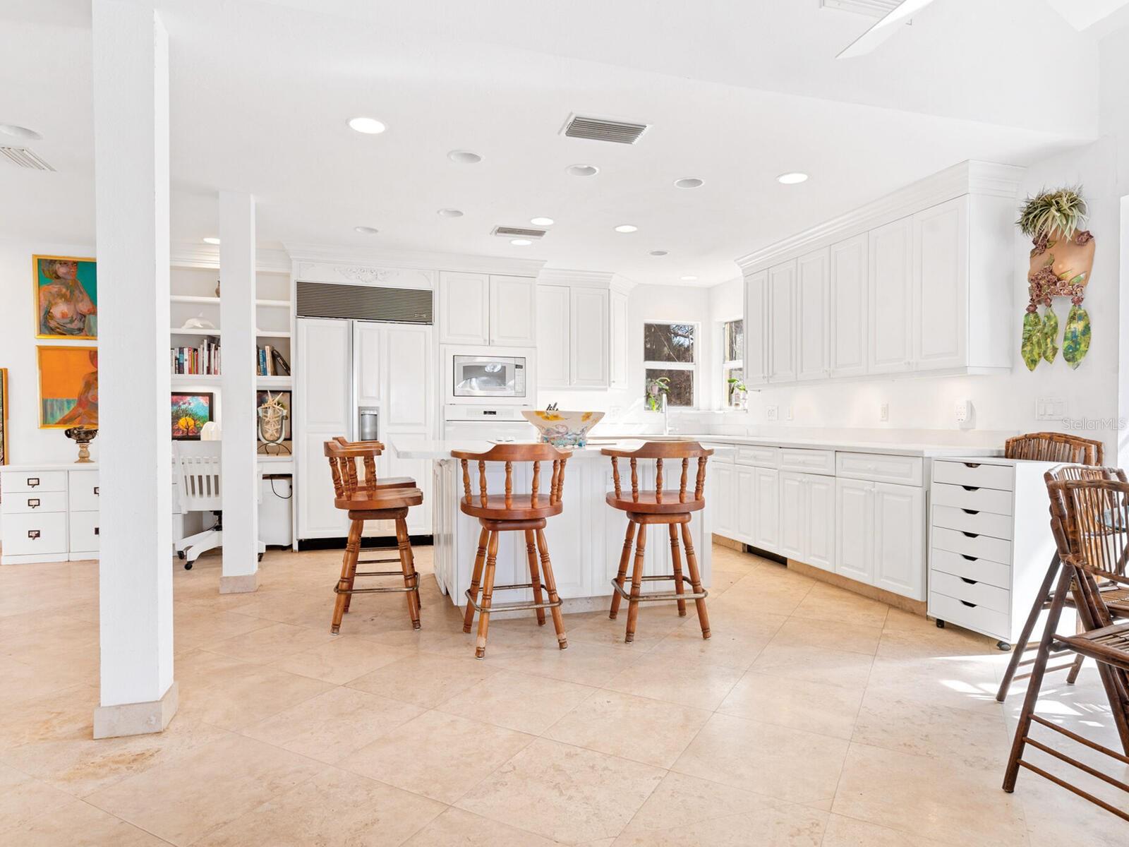 CASEY KEY - Residential