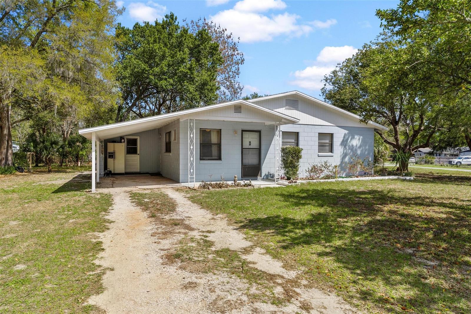FRUITLAND PARK PARK ACRES - Residential