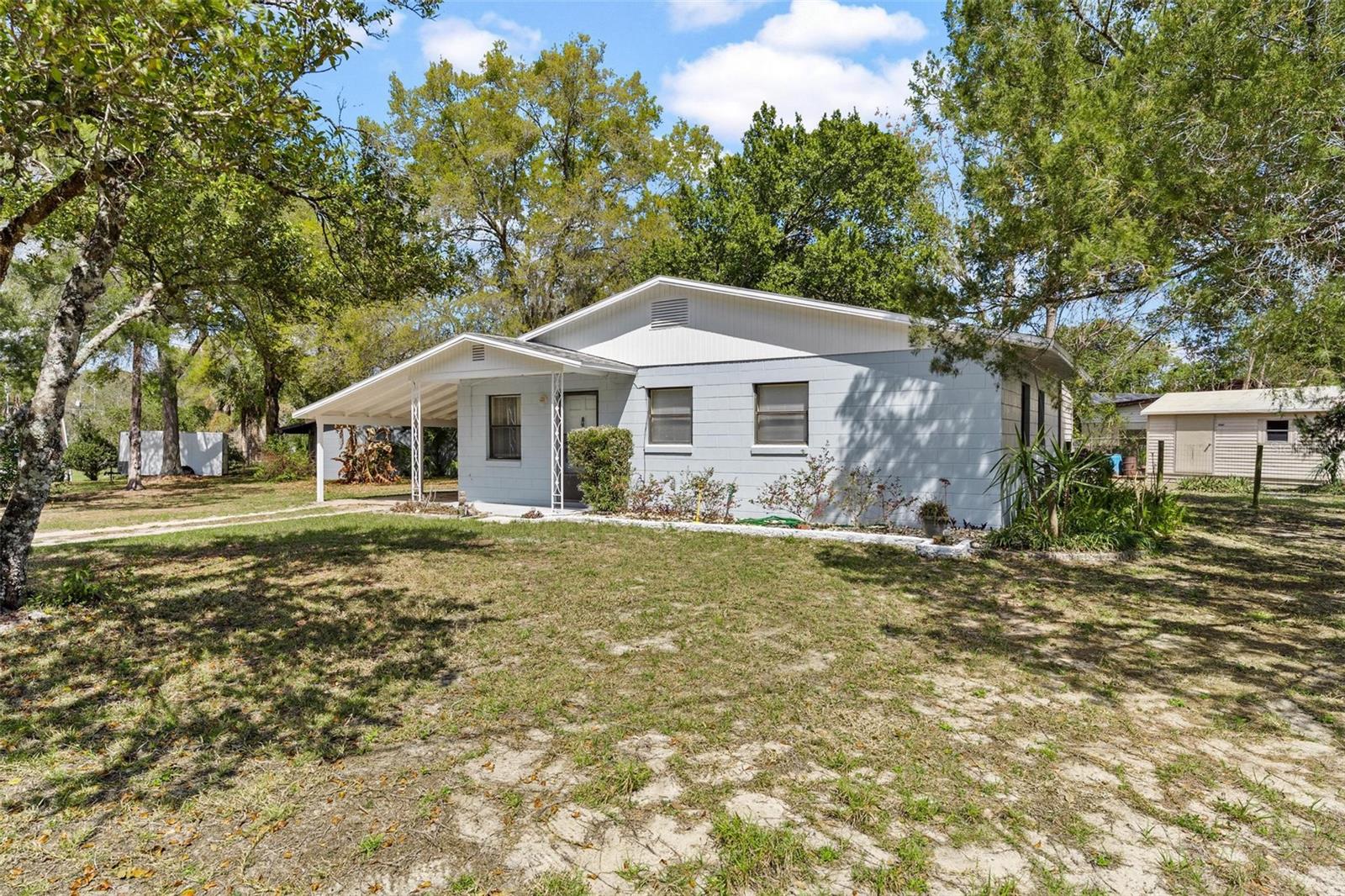 FRUITLAND PARK PARK ACRES - Residential